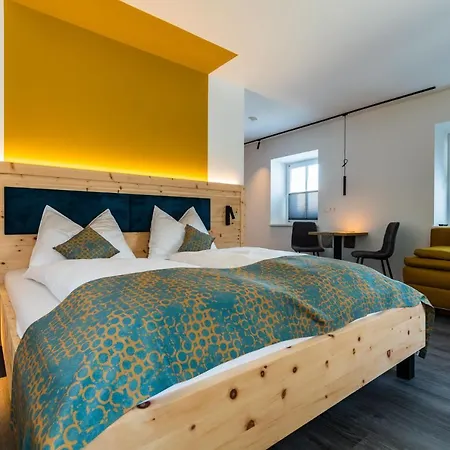 Apartmanhotel Lichti's & *