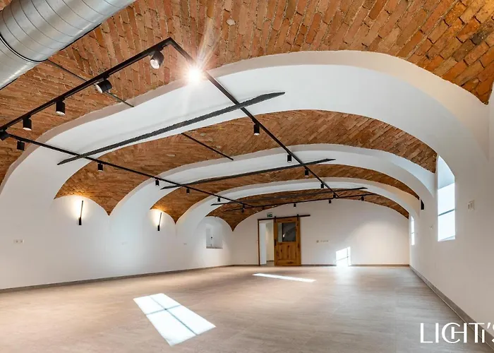 Apart-hotel Lichti's & Aspang Markt